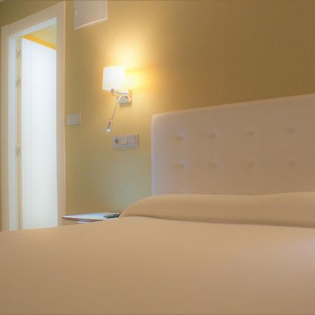 Hotel Rosal Oviedo Eksteriør bilde