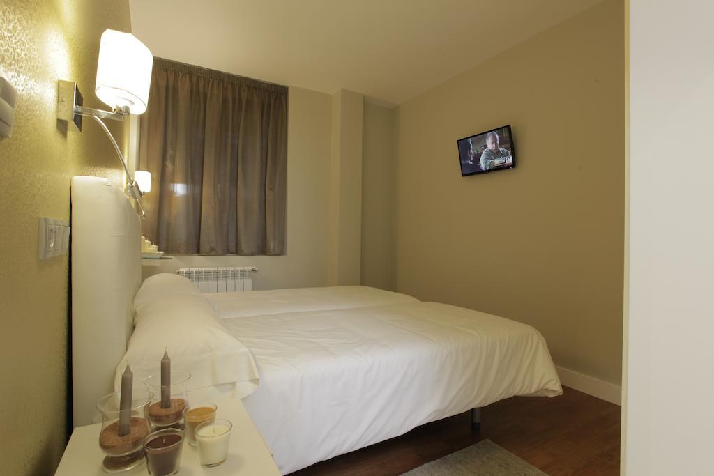 Hotel Rosal Oviedo Eksteriør bilde