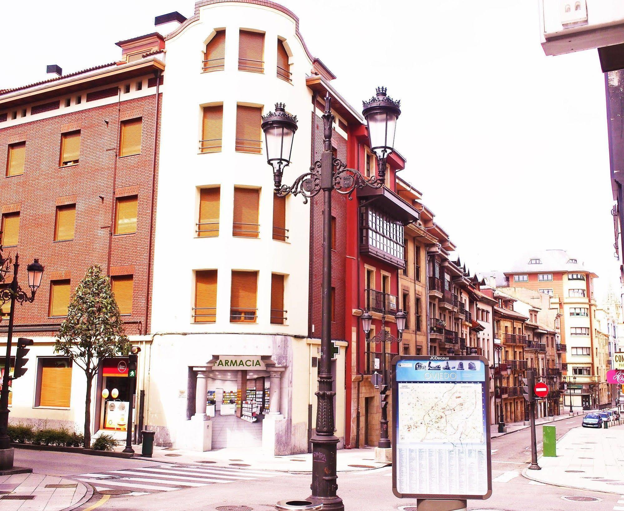 Hotel Rosal Oviedo Eksteriør bilde